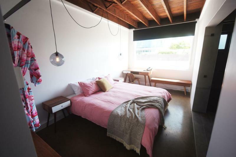 The Pink Hotel Coolangatta Gold Coast Bagian luar foto